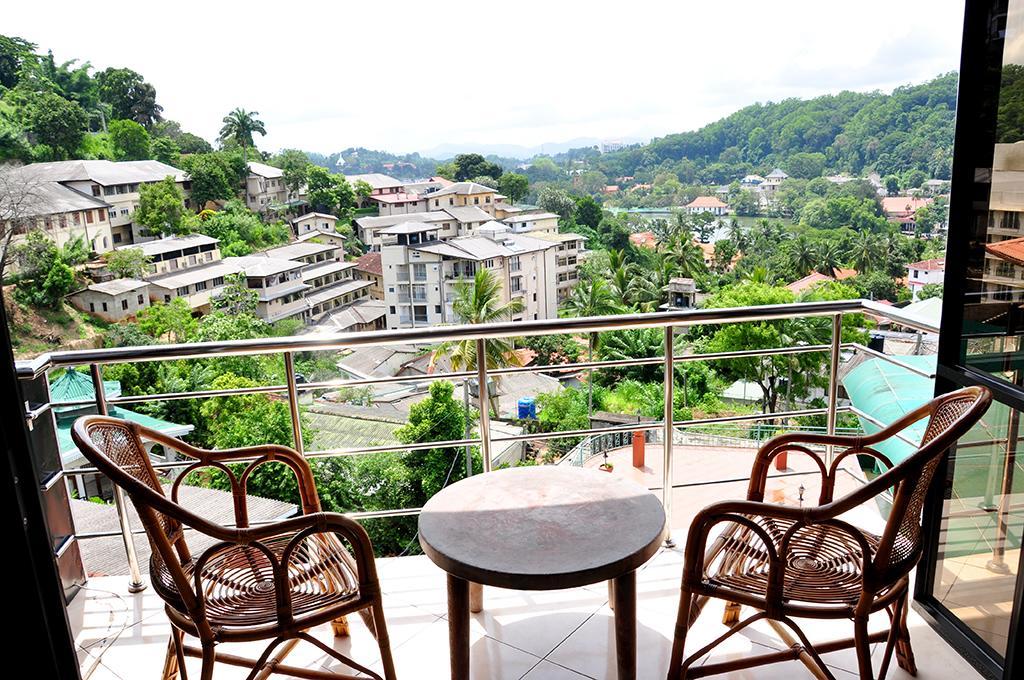 Highest View Hotel Kandy Ngoại thất bức ảnh